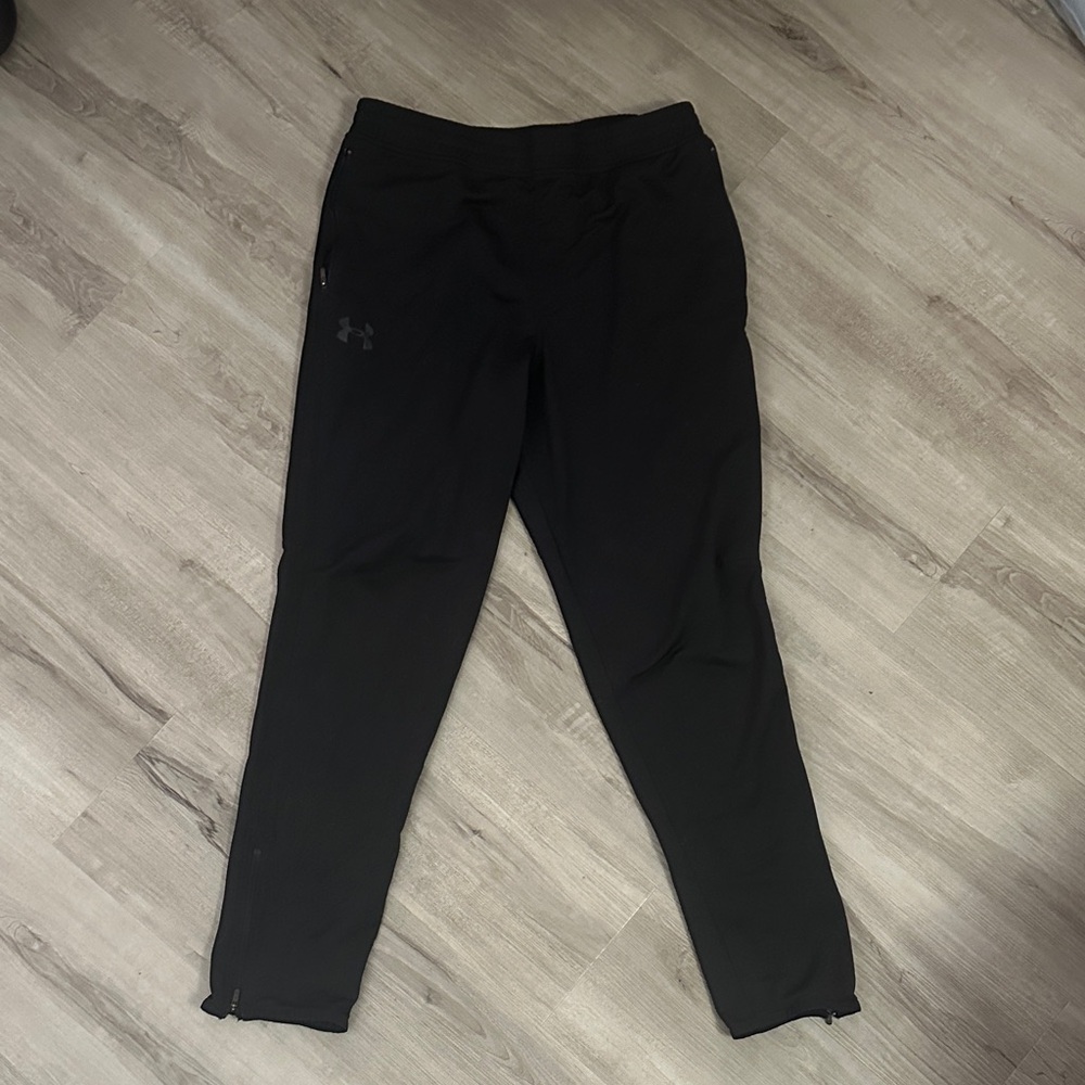 Under Armour Jet Black Performance Leggings